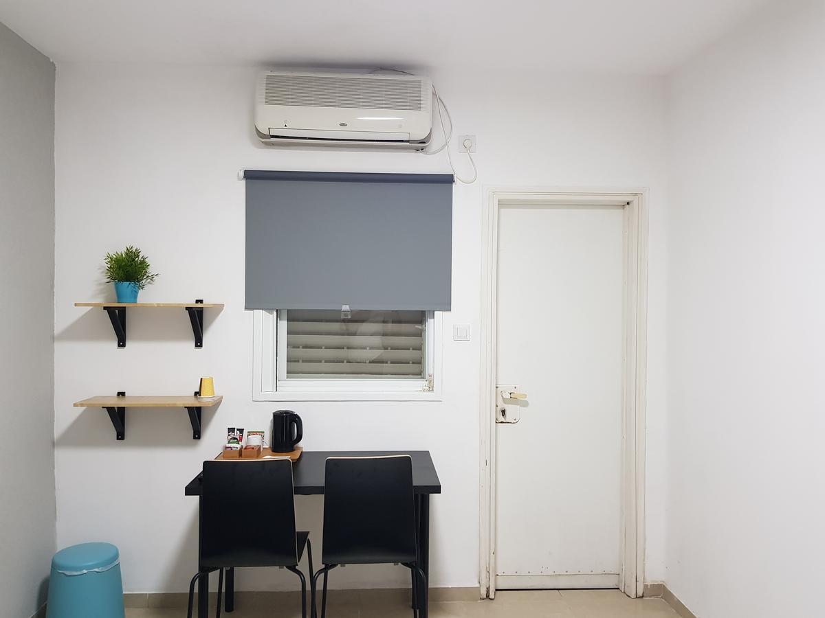 Or Yehuda 机场旅馆酒店 外观 照片